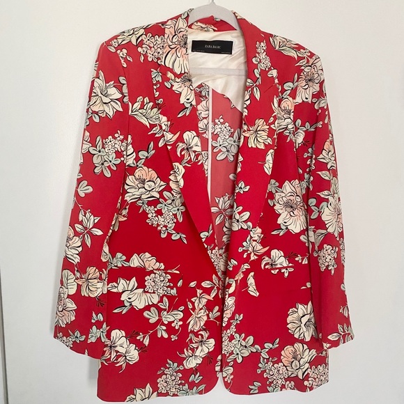 Zara | Red Floral Blogger Favorite Blazer NWOT! - Picture 7 of 10
